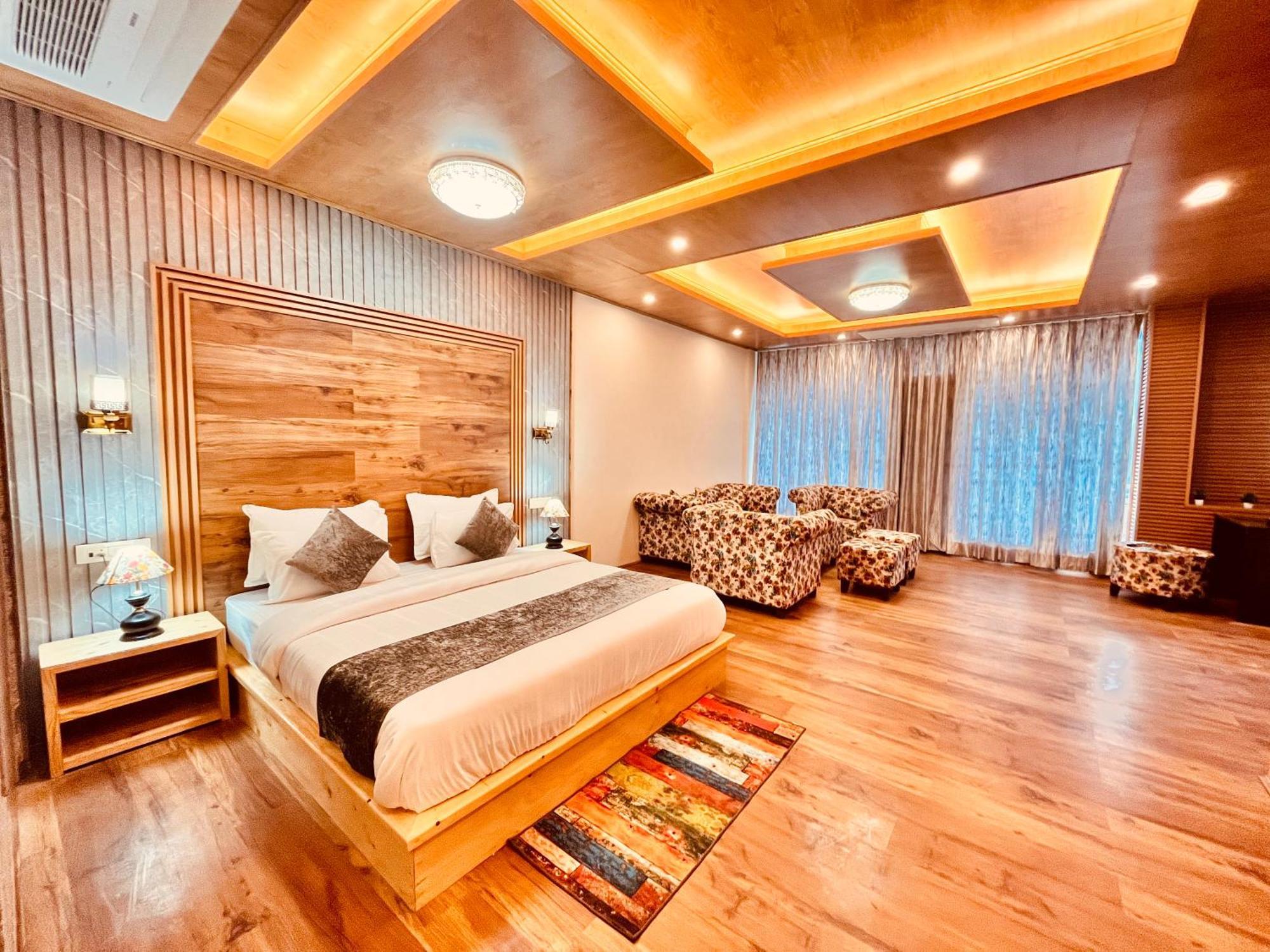 Naina Deventure Resort, Manali - Premium Rooms With Centrally Heated & Scenic View Extérieur photo